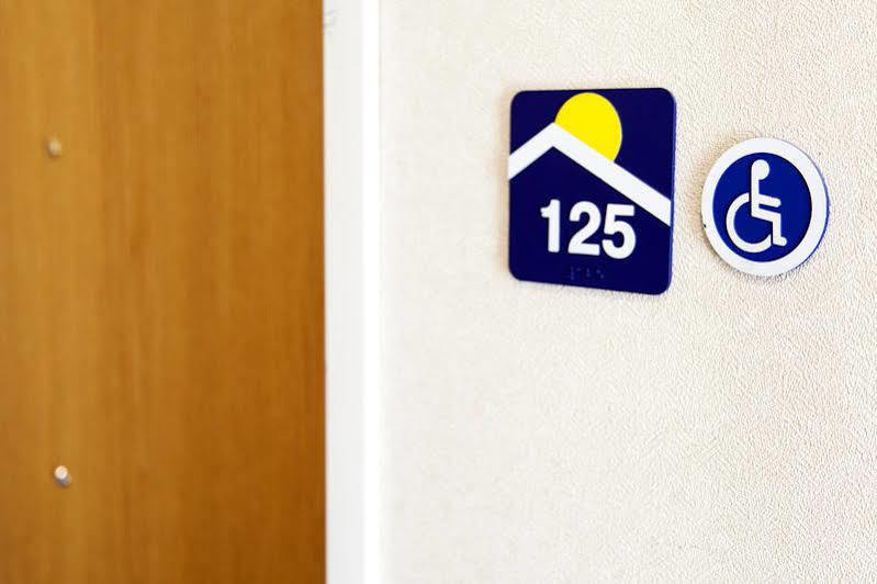 Microtel Inn & Suites by Wyndham Chihuahua Bagian luar foto